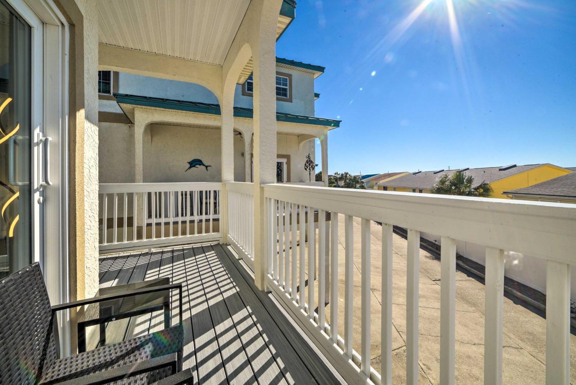 Sunny Pcb Home With Balcony Steps To The Beach! Панама-Сити Экстерьер фото